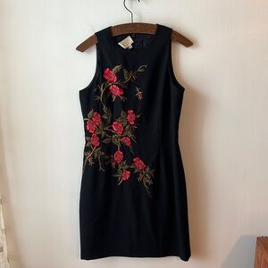 Cache Sheath Dress With Embroidered Floral and Beading.  Size 10.